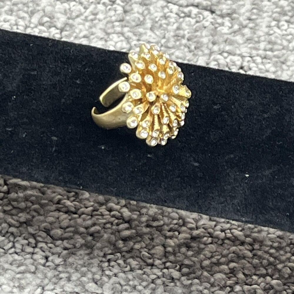 Stella Dot Gold Tone Crystal Burst Cocktail Ring Adjustable Womens Jewelry Bling